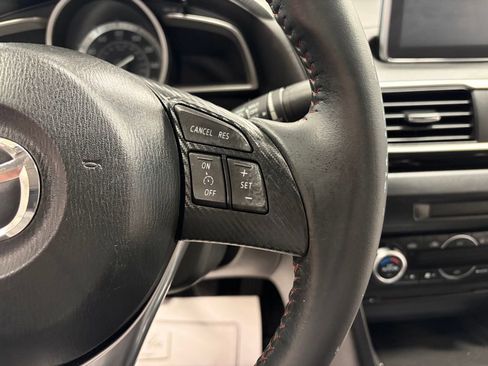 Used 2015 MAZDA MAZDA3 i Touring w/ Technology Package image 14