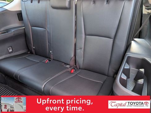 Certified 2026 Toyota Grand Highlander XLE image 12