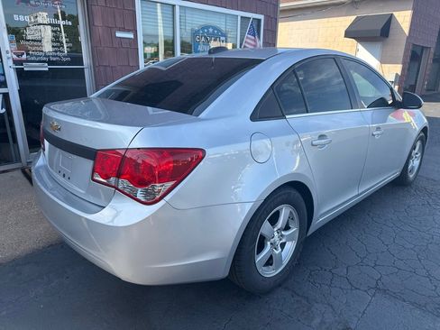 Used 2016 Chevrolet Cruze LT image 5