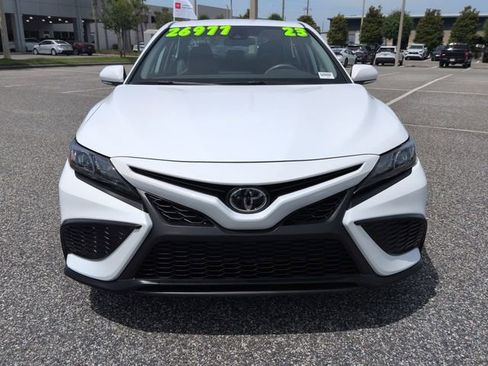 Certified 2023 Toyota Camry SE FWD image 9