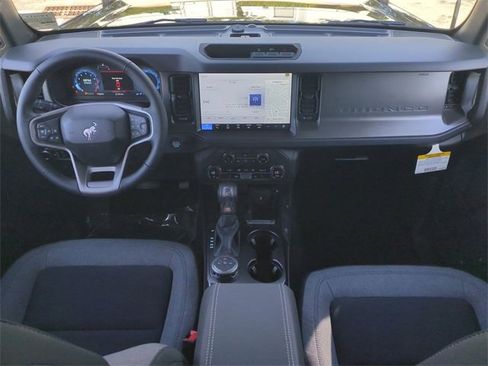 New 2025 Ford Bronco Big Bend image 15