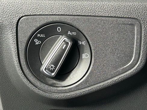 Used 2022 Volkswagen Atlas SE w/ Black Wheel Package AWD/4WD image 30