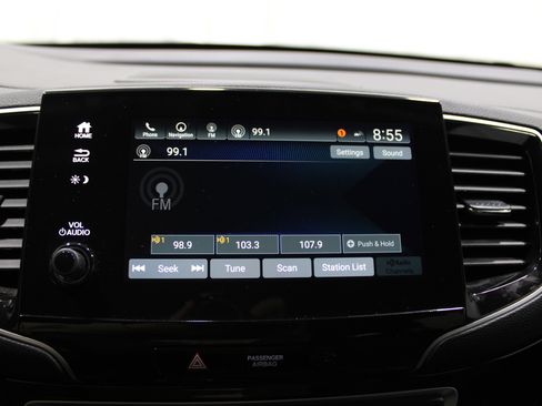 Used 2021 Honda Pilot Touring image 13