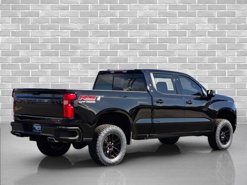 Used 2021 Chevrolet Silverado 1500 RST AWD/4WD image 5