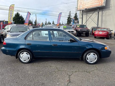 Used 2000 Toyota Corolla CE image 12