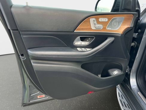 Certified 2020 Mercedes-Benz GLS 450 4MATIC image 19