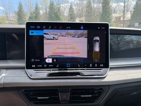 New 2026 Volkswagen Tiguan SE R-Line AWD/4WD image 19