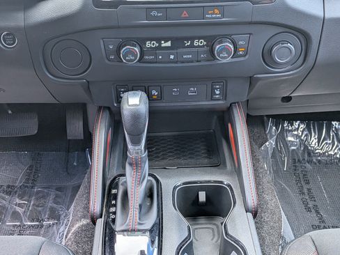 Used 2023 Nissan Frontier Pro-X w/ Pro Convenience Package RWD image 20