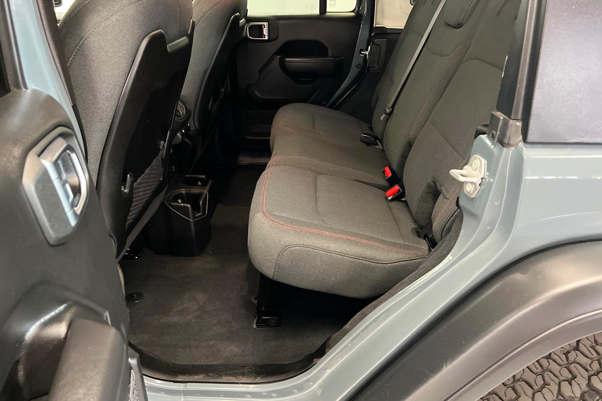Certified 2026 Jeep Wrangler Unlimited Rubicon AWD/4WD image 21