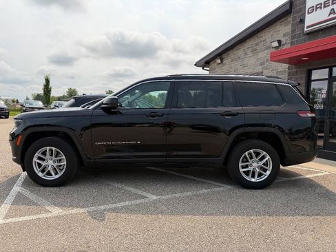 Used 2023 Jeep Grand Cherokee L Laredo AWD/4WD image 7