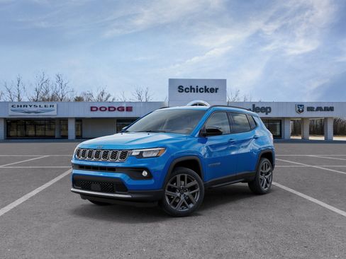 New 2026 Jeep Compass Latitude image 27
