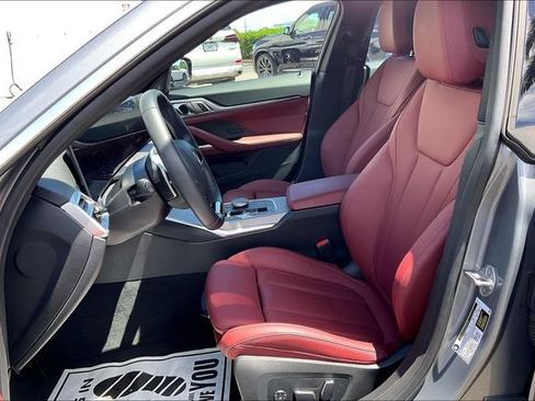 Used 2025 BMW 430i w/ Premium Package RWD image 23