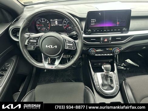 Used 2024 Kia Forte GT-Line w/ GT-Line Premium Package image 9