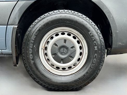 Used 2019 Mercedes-Benz Sprinter 144 image 31