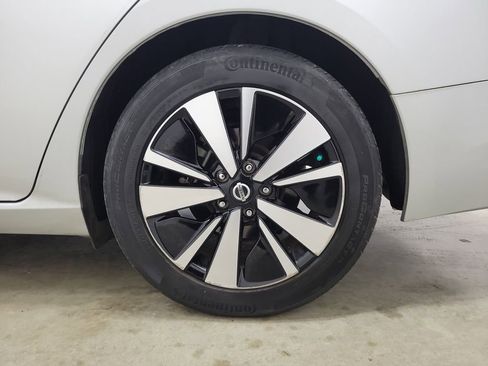 Used 2022 Nissan Altima 2.5 SV image 12