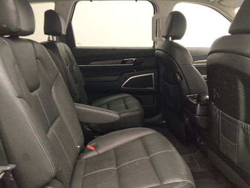 Used 2021 Kia Telluride EX w/ EX Premium Package AWD/4WD image 19