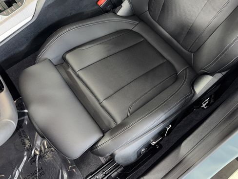 Certified 2025 BMW 430i w/ Premium Package image 34