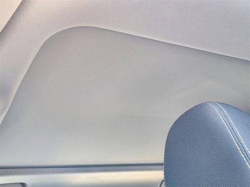 New 2025 Nissan Kicks SV w/ SV Premium Package image 19