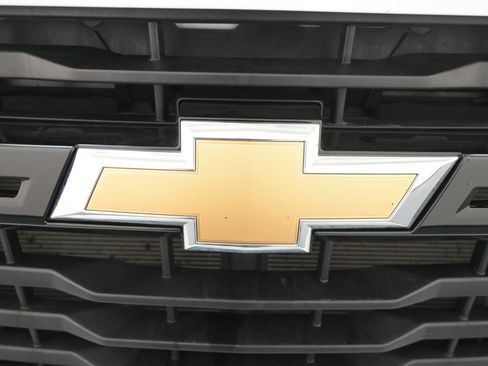 Used 2025 Chevrolet Silverado 2500 W/T w/ WT Convenience Package image 12