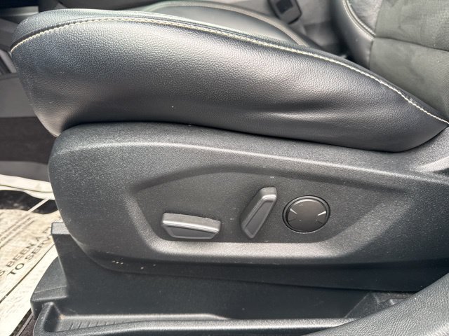 Used 2020 Ford Edge ST AWD/4WD image 20