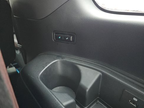 Used 2023 Ford Expedition Max Limited image 15