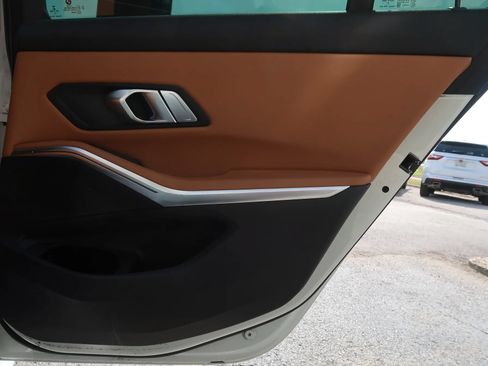 Used 2022 BMW M340i RWD image 41