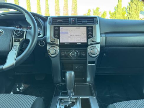 Used 2022 Toyota 4Runner SR5 image 15