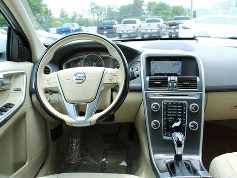 Used 2015 Volvo XC60 T6 Platinum AWD/4WD image 16
