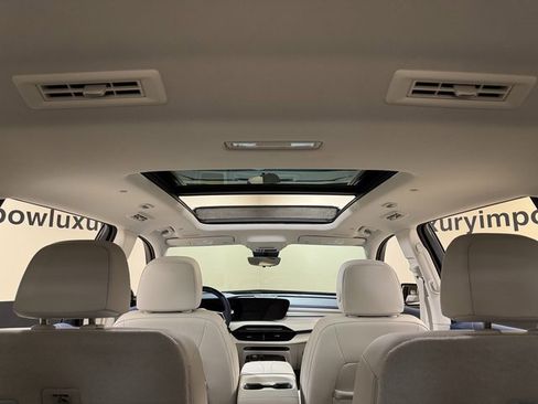 Used 2025 Buick Enclave Avenir w/ Super Cruise Package image 21