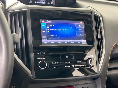 Used 2022 Subaru Crosstrek 2.0i Premium w/ Moonroof Package image 14