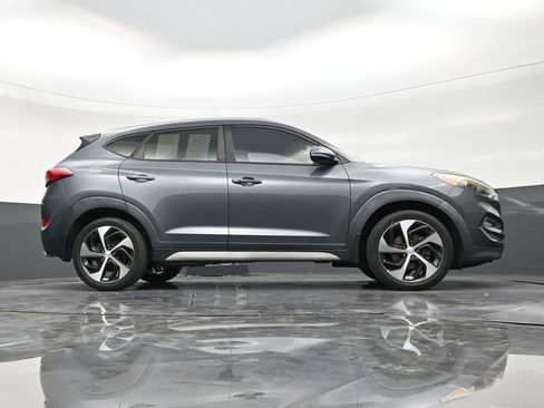 Used 2018 Hyundai Tucson Sport FWD image 25