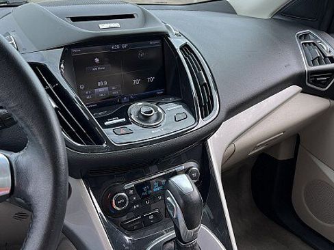 Used 2013 Ford Escape SEL FWD image 10