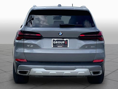 Used 2024 BMW X5 sDrive40i w/ Parking Assistance Package image 4