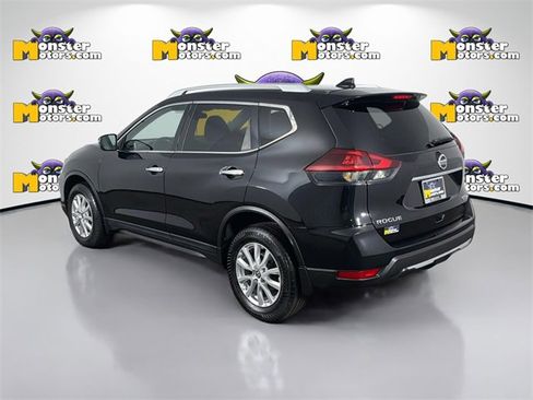 Used 2020 Nissan Rogue S image 7