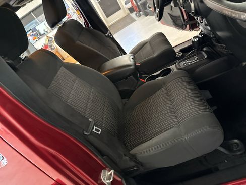 Used 2012 Jeep Wrangler Unlimited Sport image 50