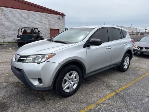 Used 2013 Toyota RAV4 LE AWD/4WD image 1