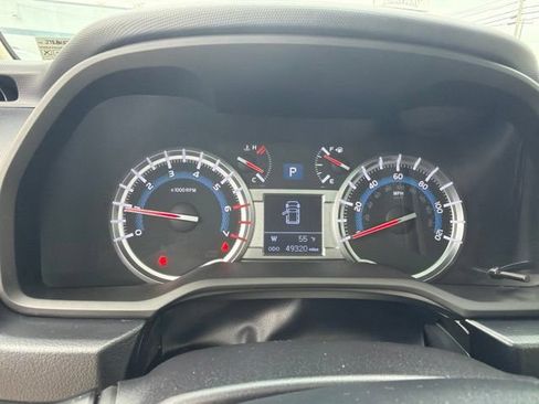 Used 2018 Toyota 4Runner Limited AWD/4WD image 14