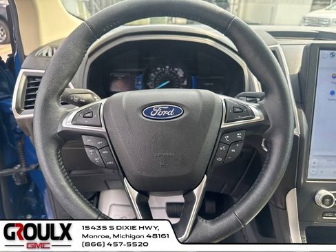 Used 2022 Ford Edge SEL w/ Convenience Package image 25