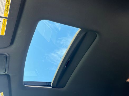 Used 2022 Honda Pilot TrailSport image 38