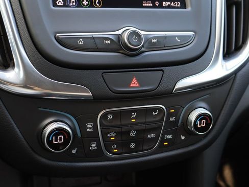 Certified 2020 Chevrolet Equinox LT image 16