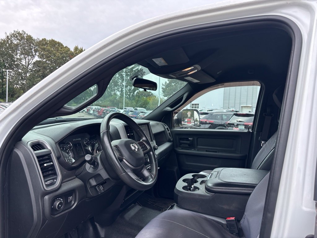 Used 2021 RAM 2500 Tradesman w/ Chrome Appearance Group AWD/4WD image 5