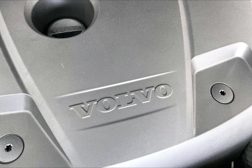 New 2026 Volvo XC90 T8 Core w/ Protection Package Premier AWD/4WD image 34
