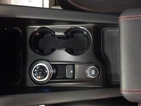 Used 2025 Ford Explorer ST-Line AWD/4WD image 33