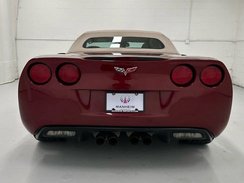 Used 2007 Chevrolet Corvette Convertible w/ Preferred Equipment Group image 14