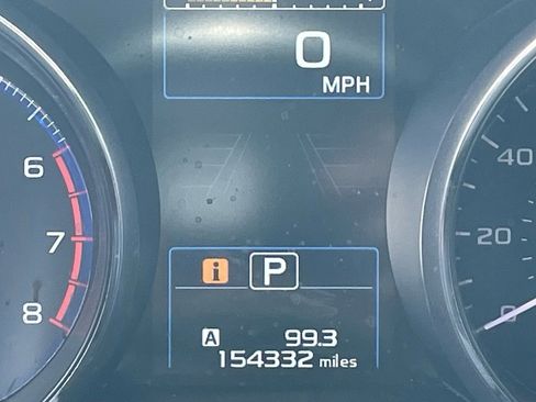 Used 2018 Subaru Outback 2.5i Limited image 9