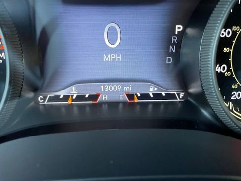 Used 2022 Jeep Cherokee Limited w/ Mopar Interior Package AWD/4WD image 19