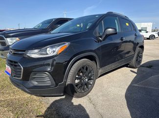Used 2022 Chevrolet Trax LT w/ Midnight Edition video 1