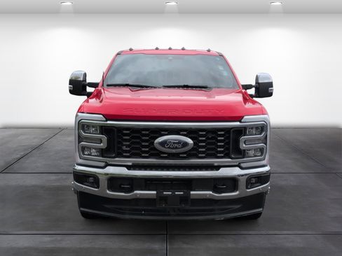 Used 2025 Ford F350 Lariat w/ Lariat Ultimate Package AWD/4WD image 6