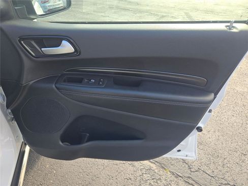 Certified 2024 Dodge Durango SXT image 7