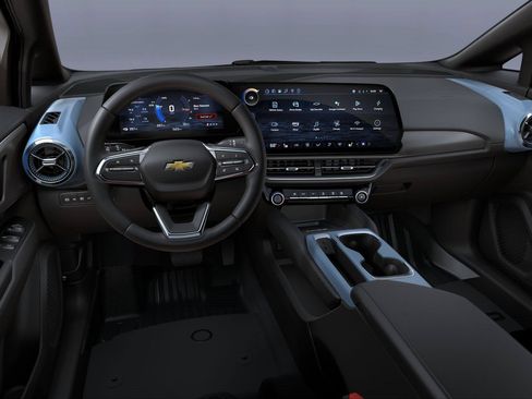 New 2025 Chevrolet Equinox EV LT image 60
